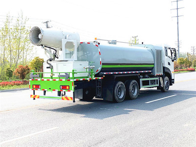 洒水喷雾车 城市环境治理的多功能利器